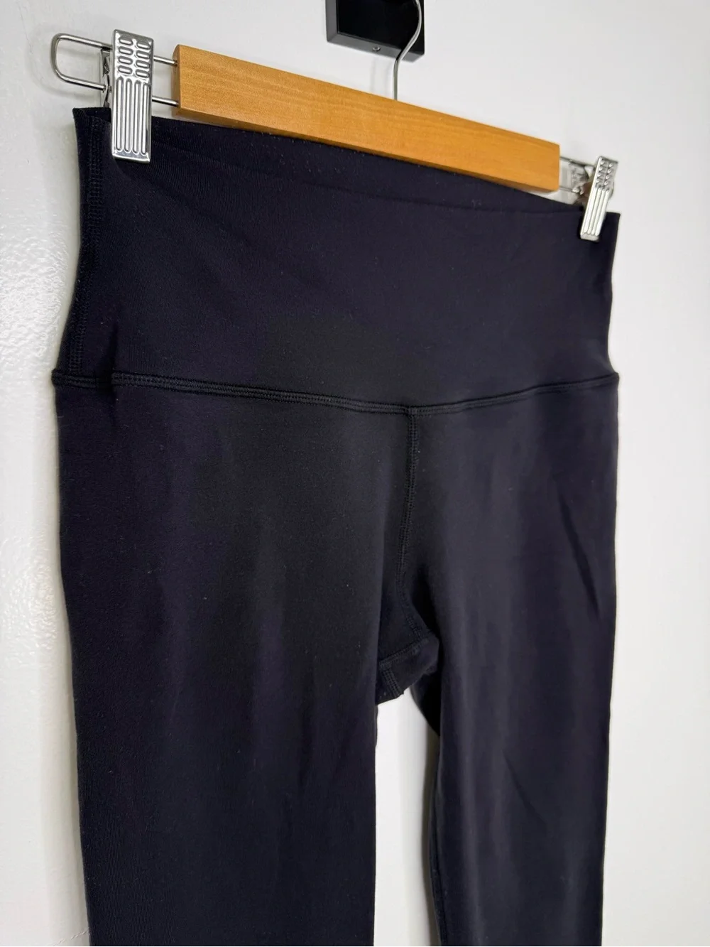 ALO Black Airbrush Leggings